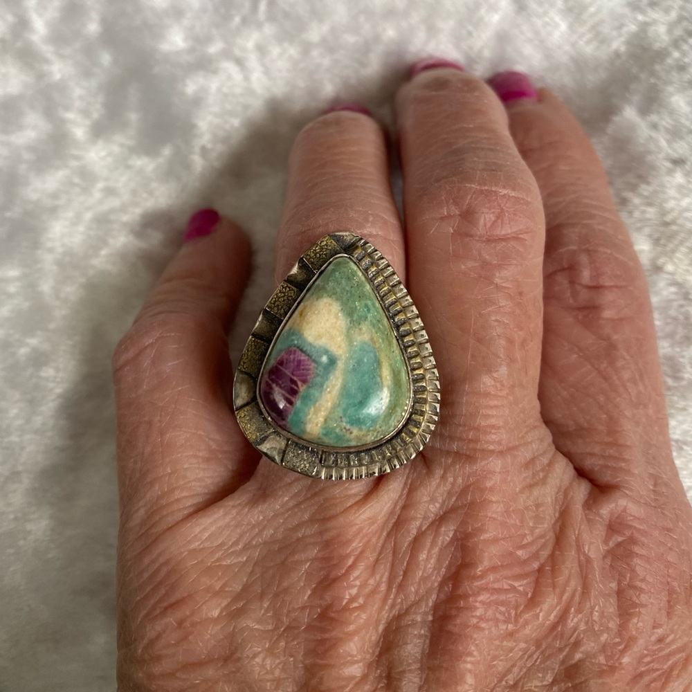Vtg 925 Ruby Fuchsite Statement Ring - image 2